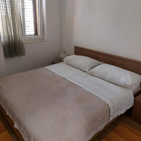 Nela Apartment Jelsa (Hvar)