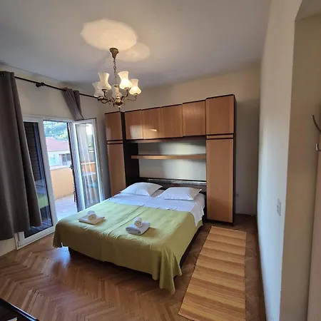 Nela Апартаменты *